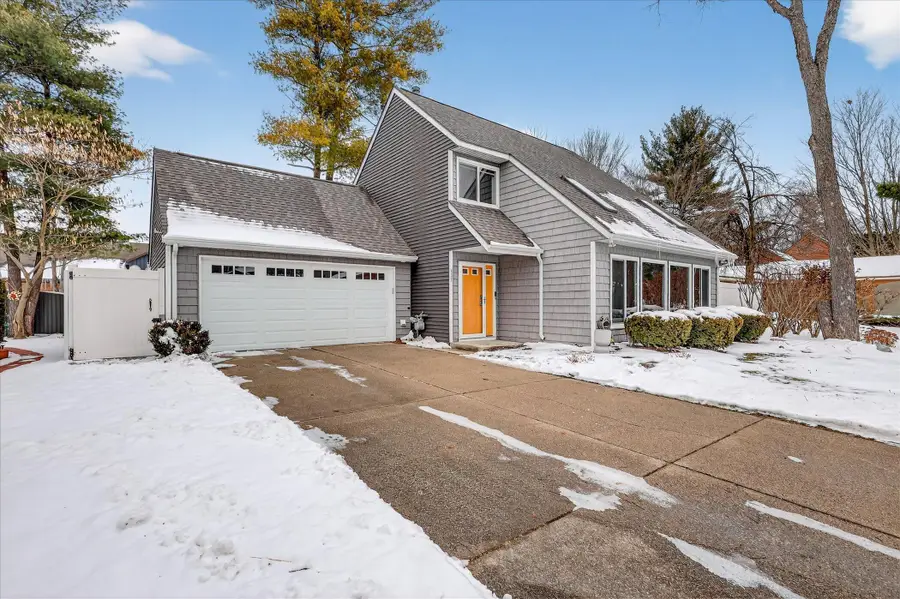 837 Tierra Street SE, Kentwood, MI 49508 - Image #2