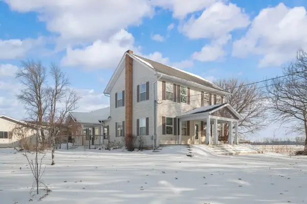 6947 Pokagon Road, BerrienCenter, MI 49102