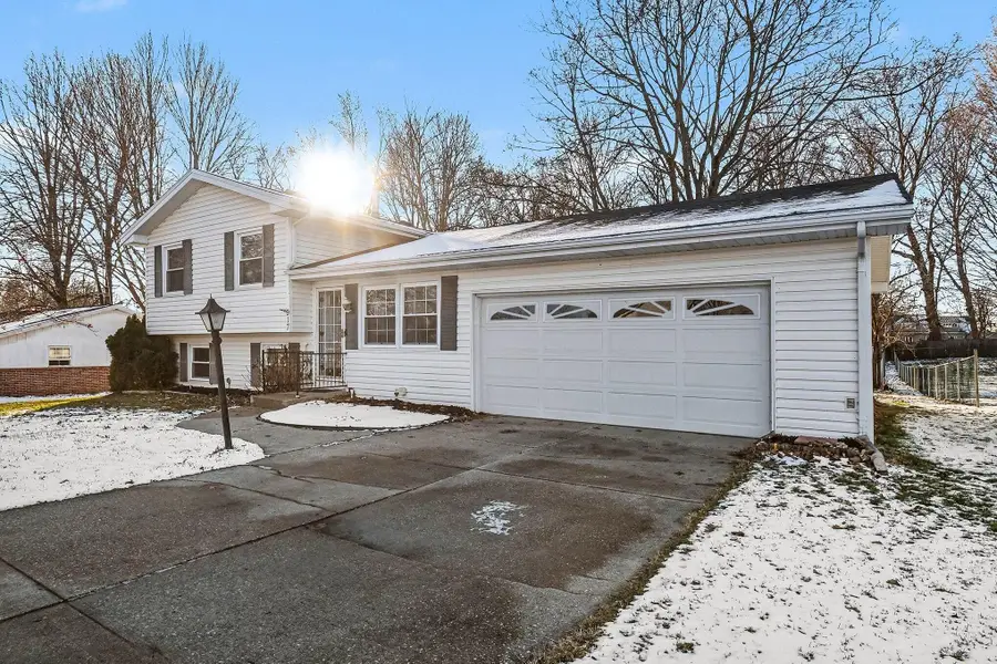 917 N Detroit Street, Buchanan, MI 49107 - Image #2