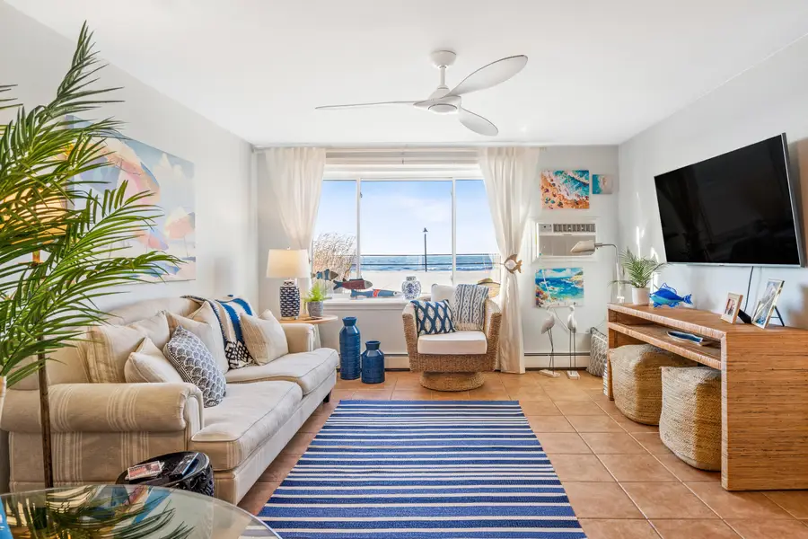 225 N Shore Drive Unit: 001, South Haven, MI 49090 - Image #3