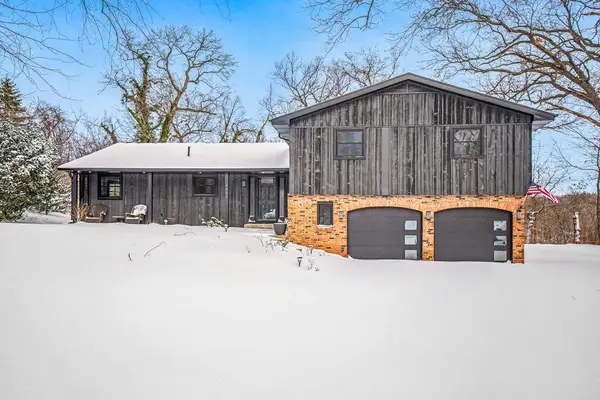 4525 N Cedar Trail, Stevensville, MI 49127