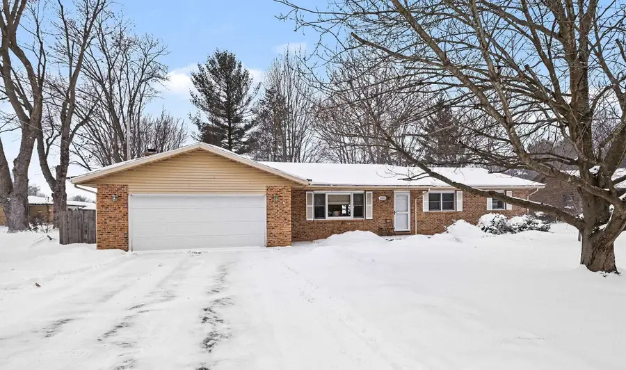 2896 Kim Street, Saint Joseph Charter Township, MI 49085 - Image #2