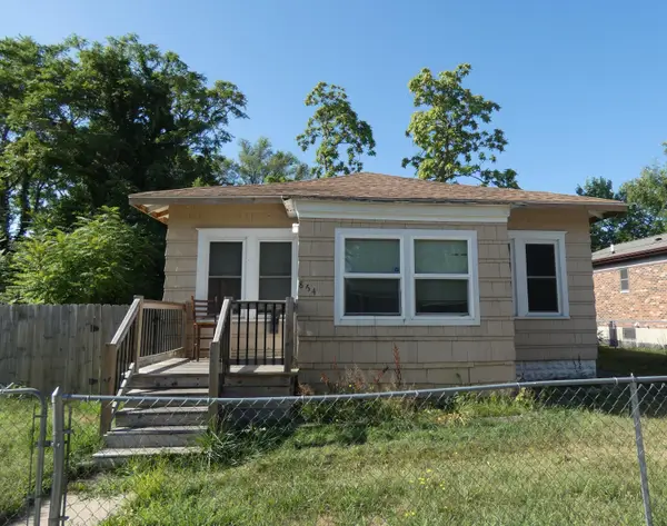 864 Highland Avenue, BentonHarbor, MI 49022