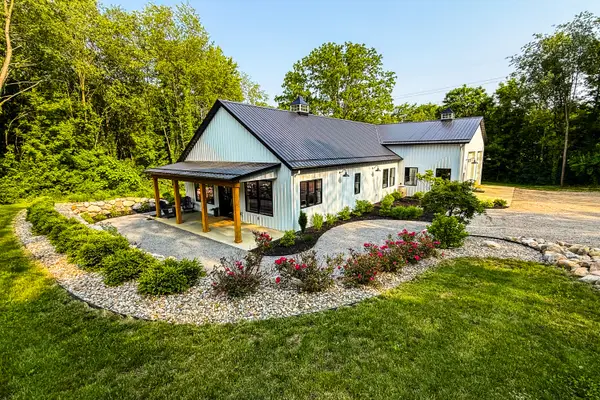 23549 Forest Shores Drive, Cassopolis, MI 49031