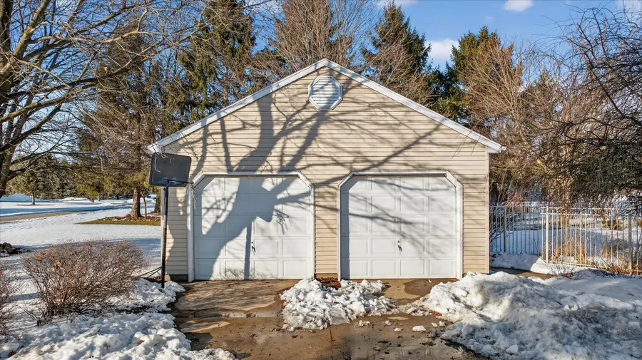 20350 Old 205, Edwardsburg, MI 49112 - #3