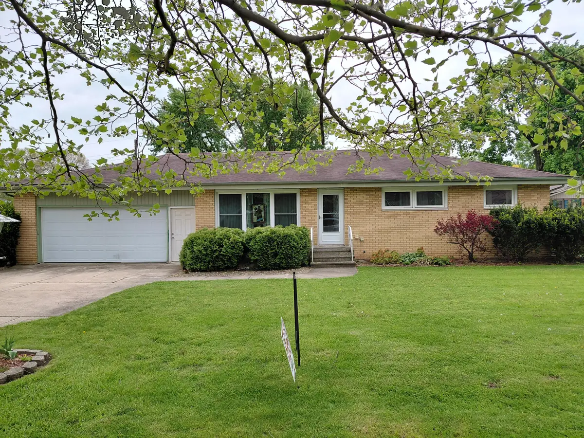 415 Remus Drive, Buchanan, MI 49107 - #1