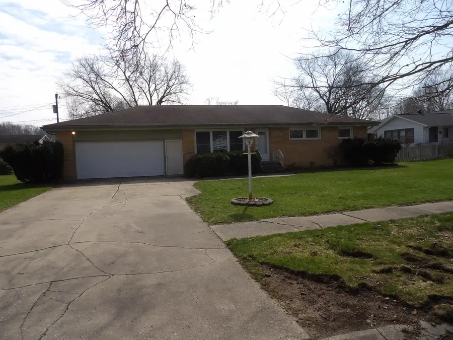 415 Remus Drive, Buchanan, MI 49107 - #2