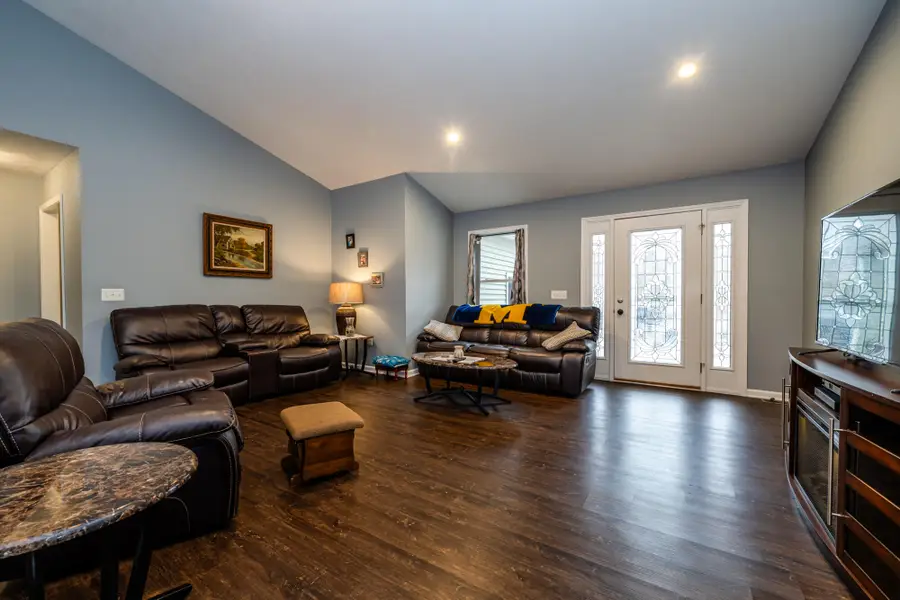 3045 Little Glendora Road, Buchanan, MI 49107 - #3