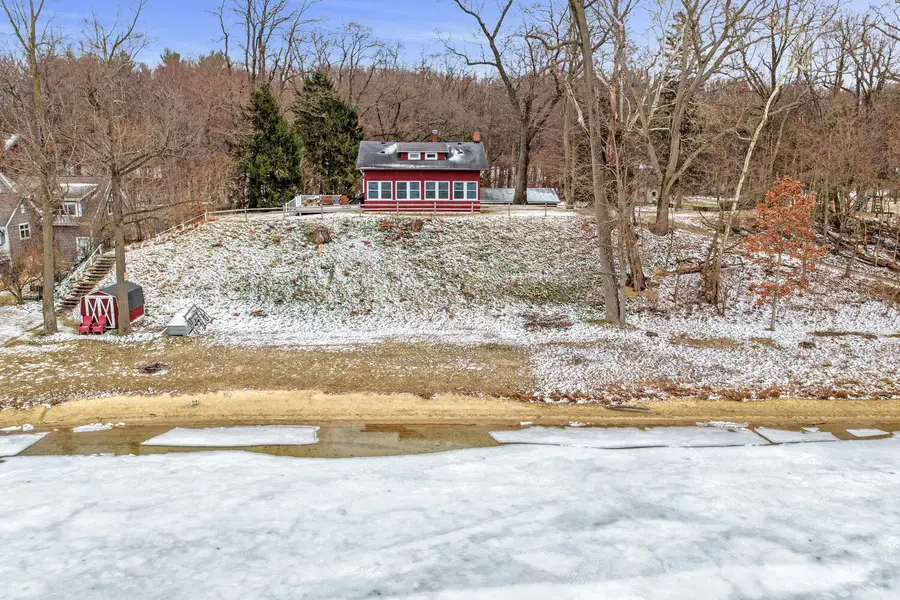 44096 Woodman Drive, Paw Paw, MI 49079 - #3