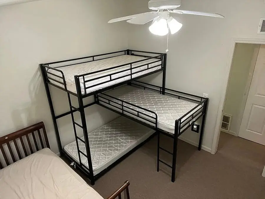 2428 S 14th Street, Niles, MI 49120 - #3