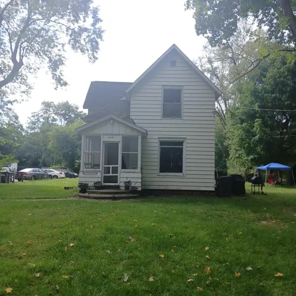 180 Emery Avenue, BentonHarbor, MI 49022