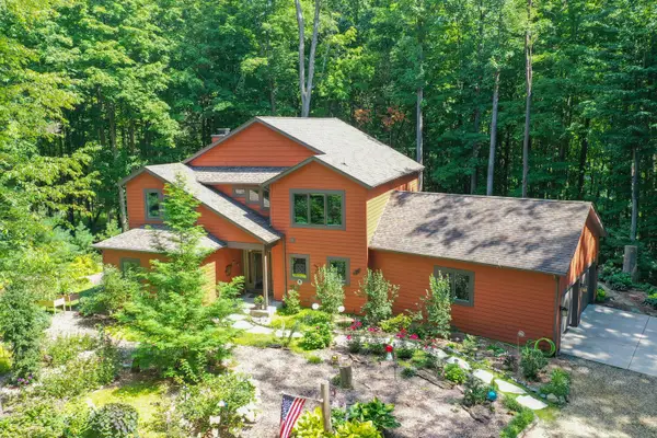 46 Camp Madron Road Unit: 46, Buchanan, MI 49107