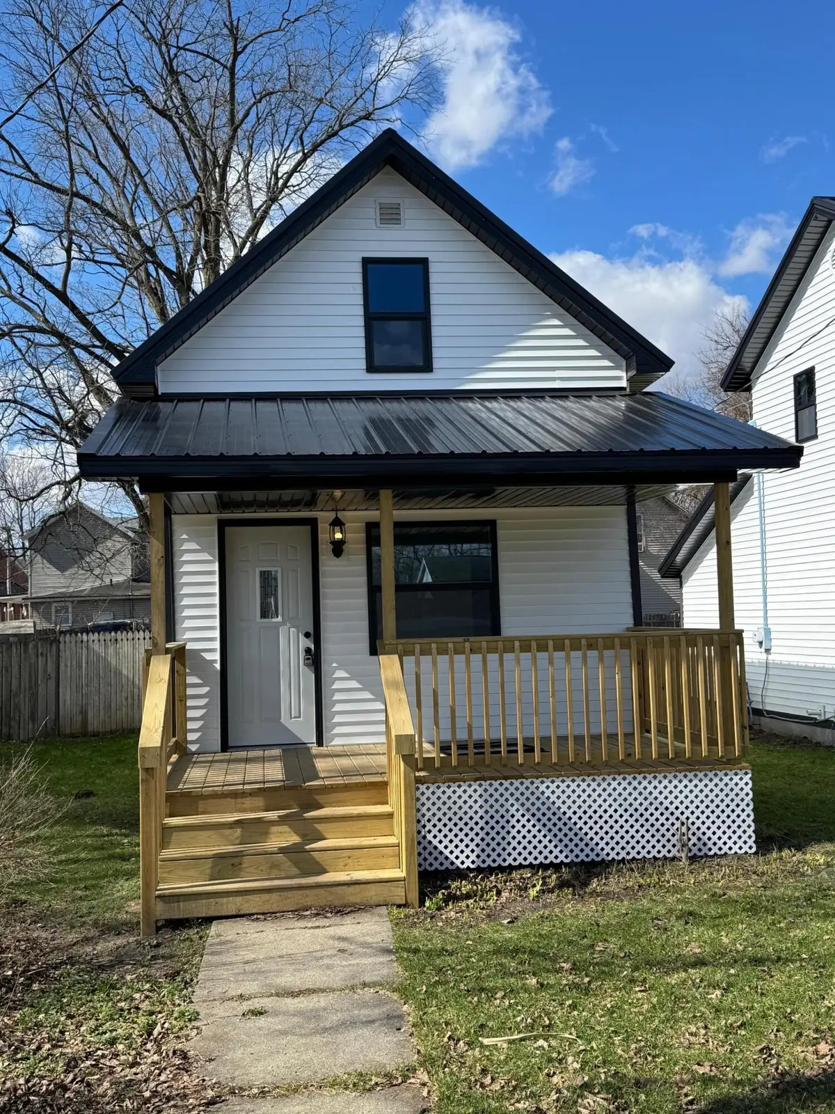205.5 W Railroad Street, Dowagiac, MI 49047 - #1