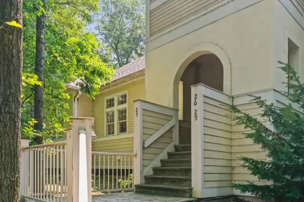 18485 Dunecrest Drive Unit: 25, NewBuffalo, MI 49117