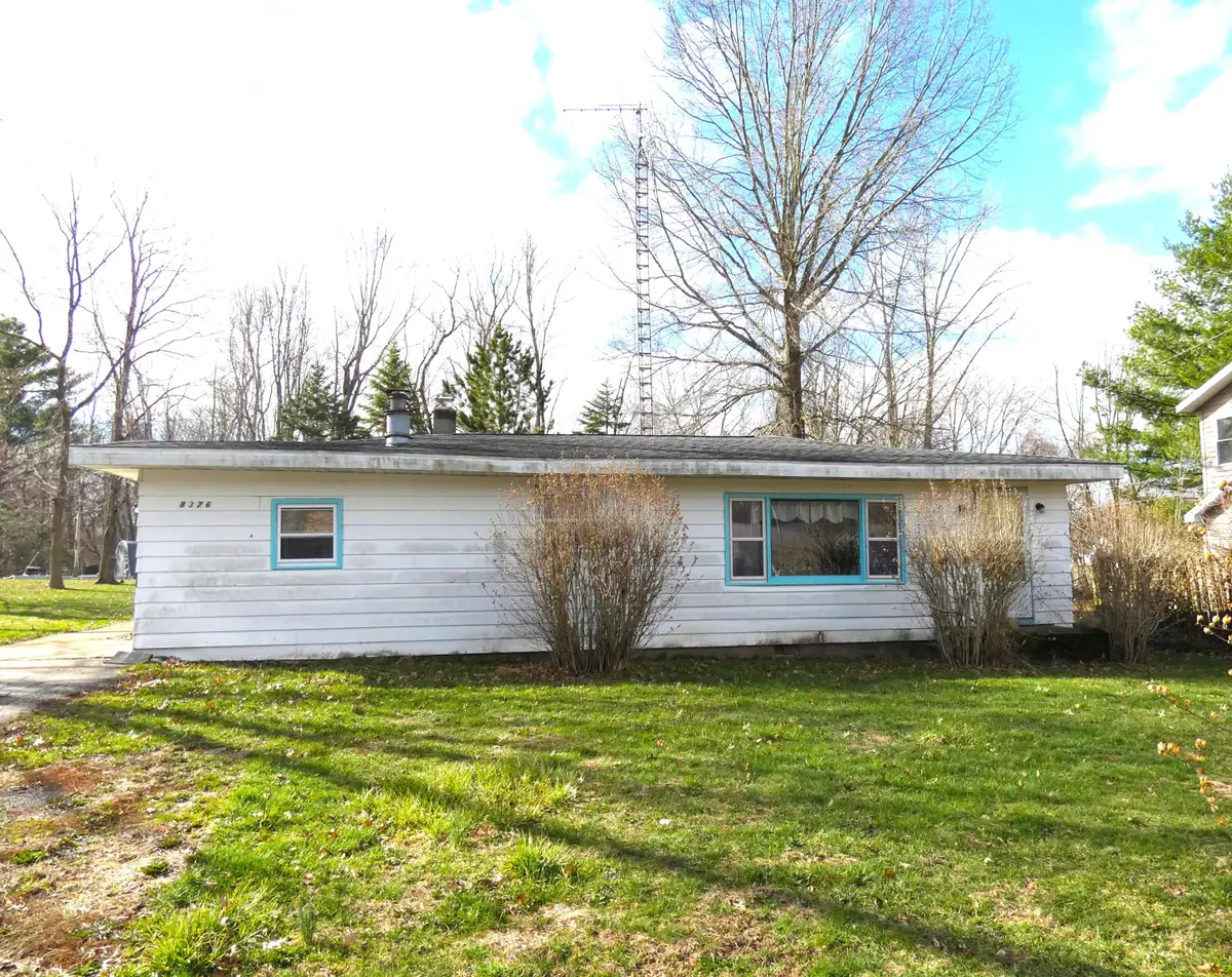8376 E Baldwin Avenue, Watervliet, MI 49098 - #1