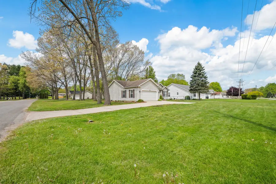 3390 June Trace, Saint Joseph, MI 49085 - #3