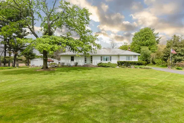 30562 US Highway 12, Niles, MI 49120