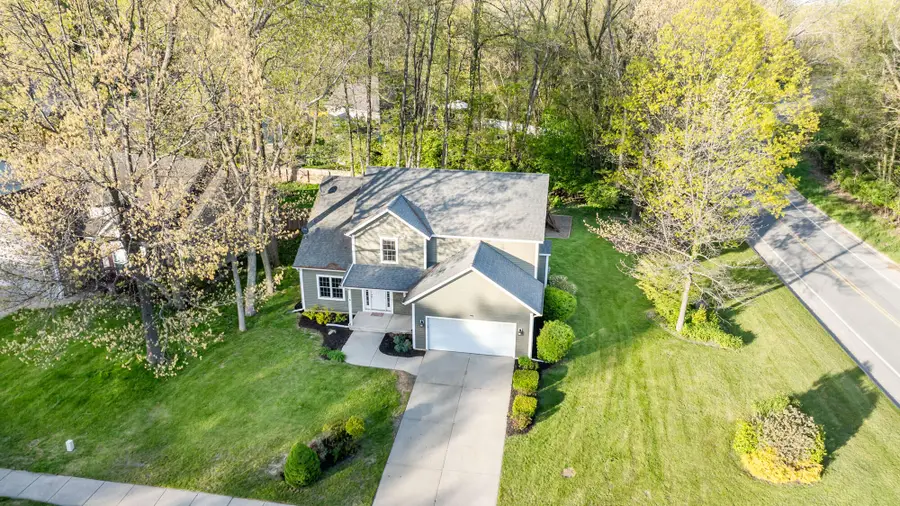 1401 Whispering Trail, Benton, MI Yes - #2