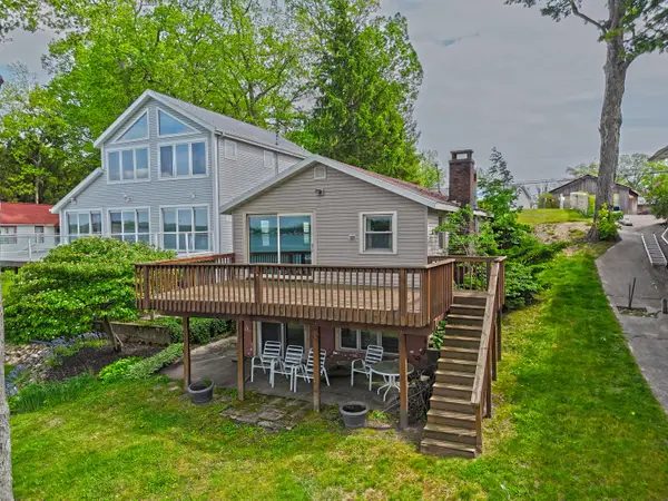 31050 Curran Beach, Dowagiac, MI 49047