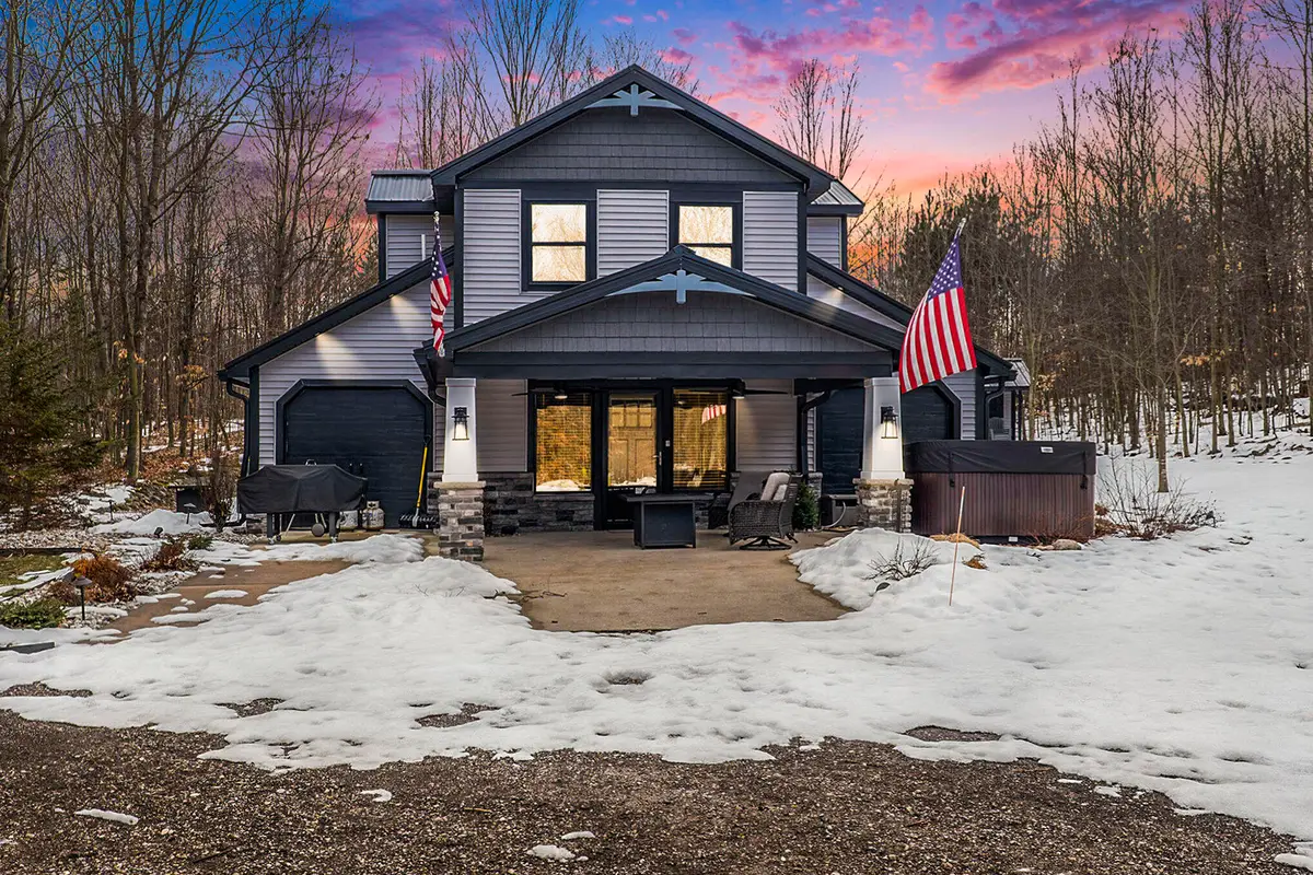 8851 E 8 Mile Road, Luther, MI 49656 - #1