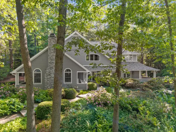 18353 Forest Beach Drive, NewBuffalo, MI 49117