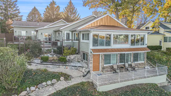 33766 Forest Beach Drive, EauClaire, MI 49111