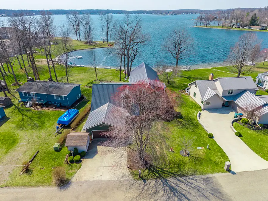 1064 Bayview Drive, Coldwater, MI 49036 - #3