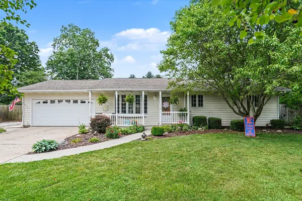 24064 Redfield Street, Edwardsburg, MI 49112