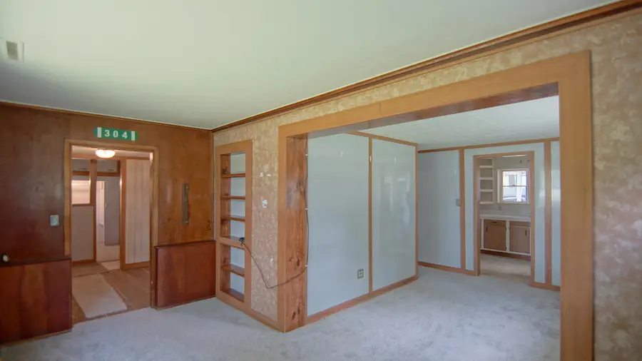 113 W 5th Street, Buchanan, MI 49107 - #2