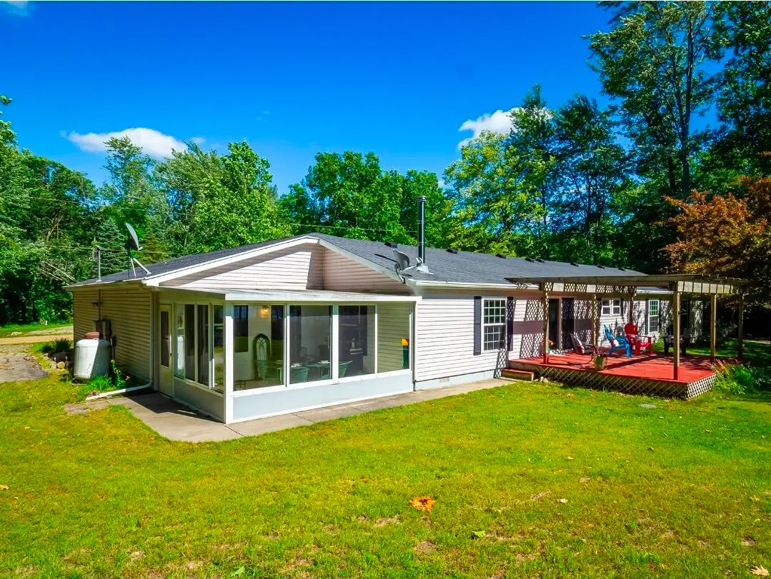 84 Thelen Drive, Gobles, MI 49055 - #1