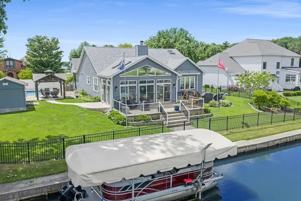 68271 Eagle Lake Road, Edwardsburg, MI 49112