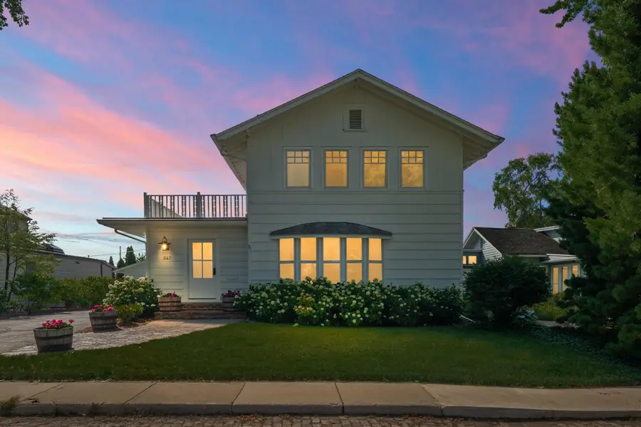 347 Ridgeway Street, Saint Joseph, MI 49085 - #2