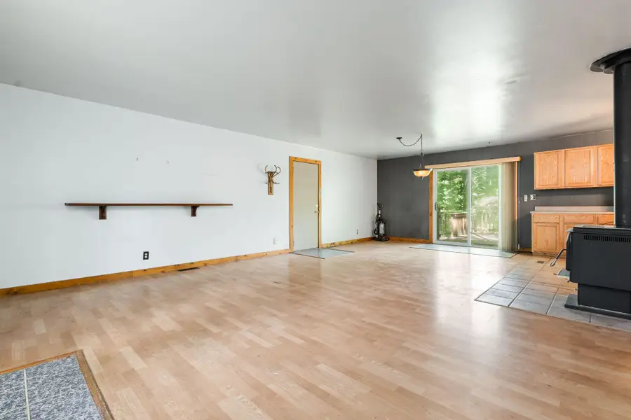 16053 Lakeside Road, Chikaming, MI 49129 - #2