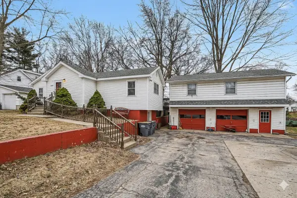 2854 Oak Street, Stevensville, MI 49127