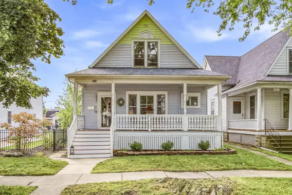 1013 State Street, StJoseph, MI 49085