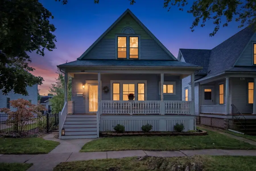 1013 State Street, Saint Joseph, MI 49085 - #2