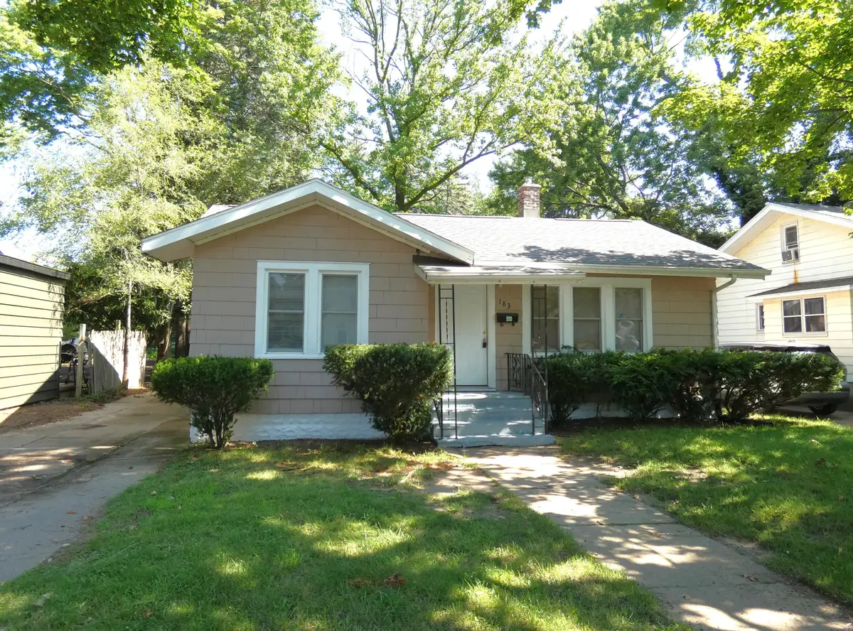 183 Searles Avenue, Benton Harbor, MI 49022 - #1
