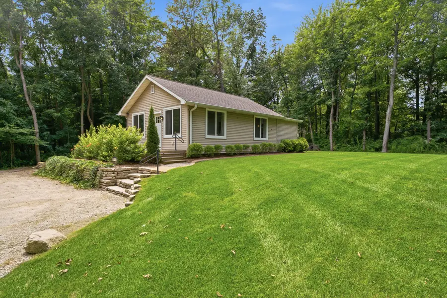 5912 Madison Street, Coloma, MI 49038 - #3