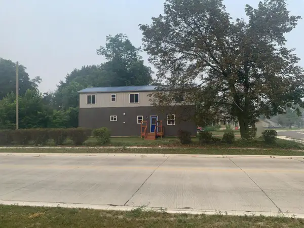 576 Pipestone Street, BentonHarbor, MI 49022