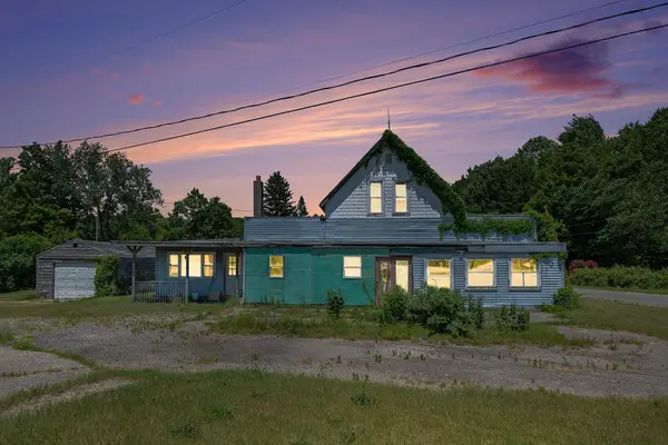 68022 Michigan 43, SouthHaven, MI 49090