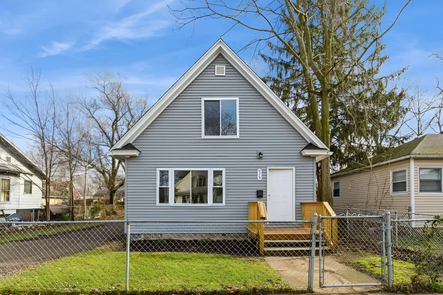979 Lavette Avenue, Benton Harbor, MI 49022 - #2