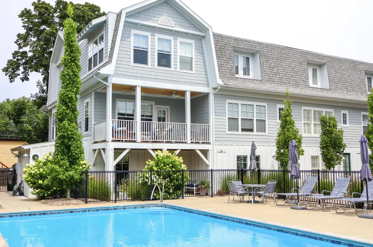 120 N Barton Street Unit: E, New Buffalo, MI 49117 - #1