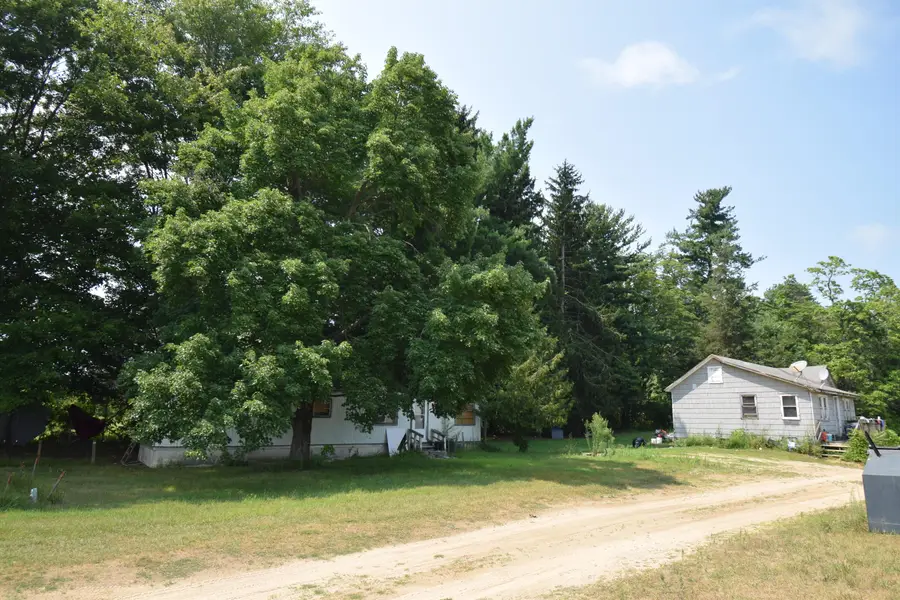 68963 40th Avenue, Covert, MI 49043 - #3