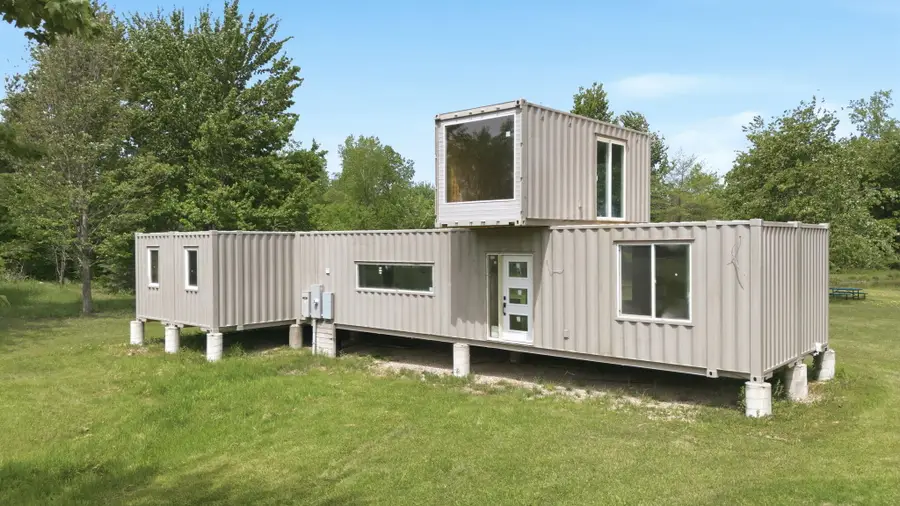 7767 Warren Woods Road, Chikaming, MI 49128 - #2