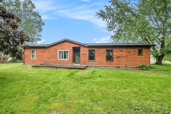 6727 Youngren Road, ThreeOaks, MI 49128
