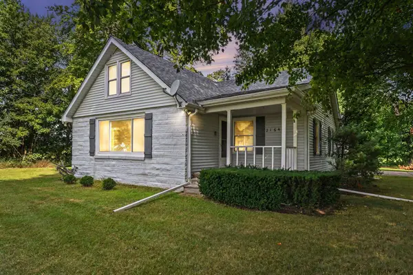 21648 E US-12, Edwardsburg, MI 49112