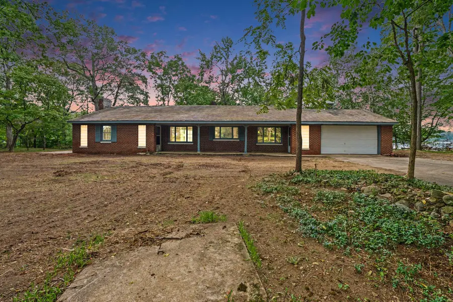 10403 S Chapin Lane, Oronoko, MI 49103 - #2