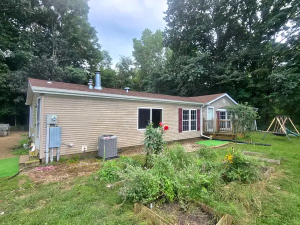 251 Millburg Drive, BentonHarbor, MI 49022