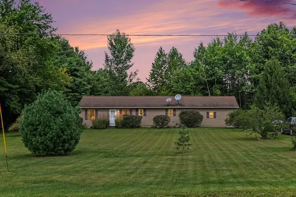 8625 Columbia Avenue, EauClaire, MI 49111