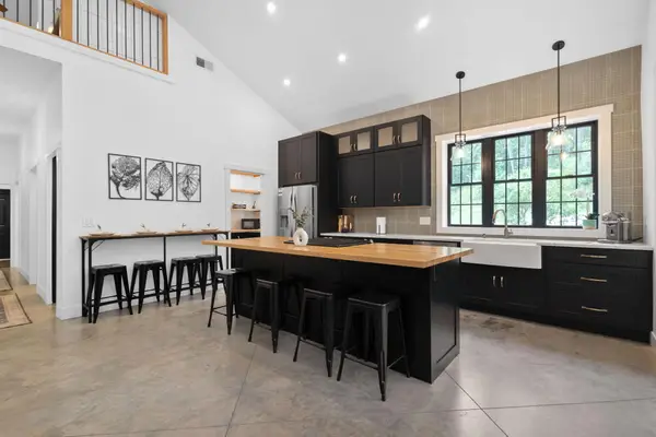 23549 Forest Shores Drive, Cassopolis, MI 49031